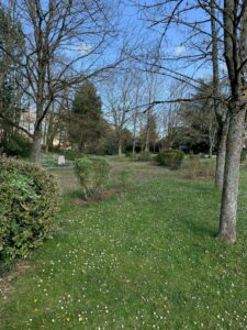 Le GR1 à Marines rue du goulet